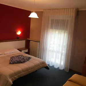 Cortina Garda (Verona)
