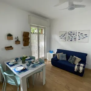 Romana Ferienhaus Diano Marina